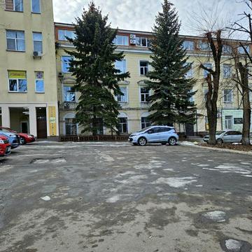 Сергія Подолинського вул. (Благоєва), 31Б