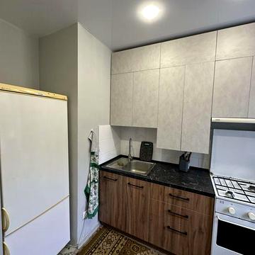 Оренда 2-кімнатної квартири  по вул. Кн. Романа