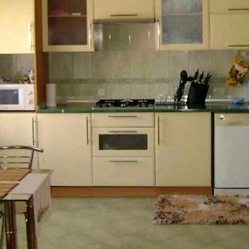 Левада, продається 3-кiмнатна квартира