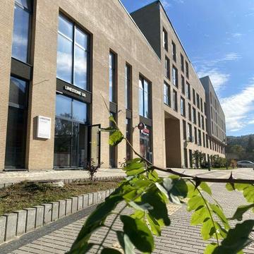 Продаж квартири 109м2 з великою власною терасою на даху ЖК Підзамче Брама