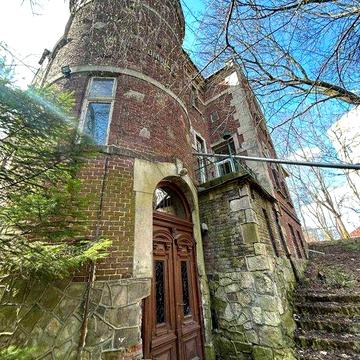 Продаж історичної вілли