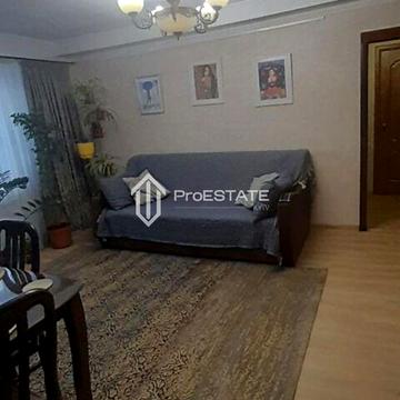 3к квартира з гарним плануванням вул. Кирилівська, 131