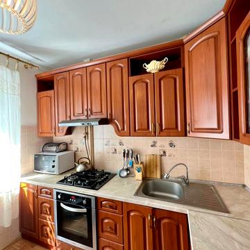 Кирила Трильовського вул., 22
