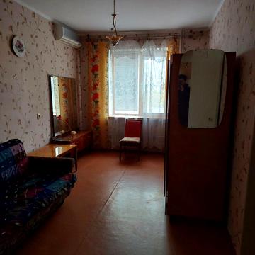Калнишевського, 18