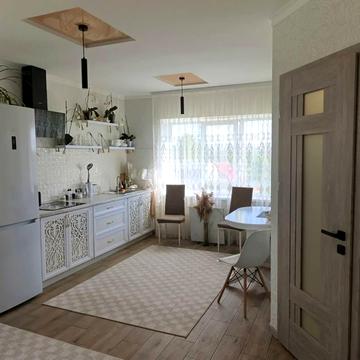 Козацька, 13