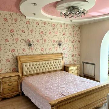 Малиновского/Бреуса,квартира в новом доме на 2эт, газ, лоджия