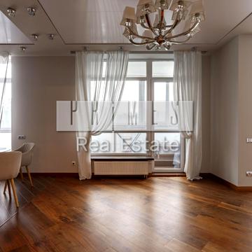 Андрія Верхогляда вул. (Михайла Драгомирова), 5