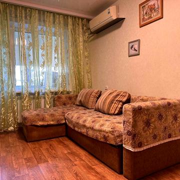 Козака Мамая вул. (Юних Ленінців), 12