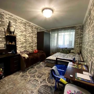 Грушевського вул., 5