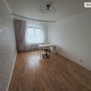 Продаж 3к Квартира Свободи бульвар