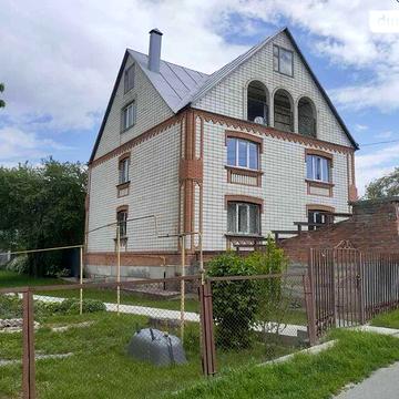 Продаж 15к Дім Івана Огієнка вулиця