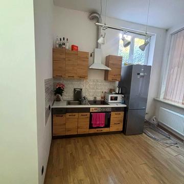 Рибна вул., 4