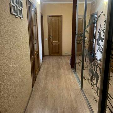 Сдам двухкомнатную квартиру в Черноморске ул. Парусная 1Д ( Монолит).