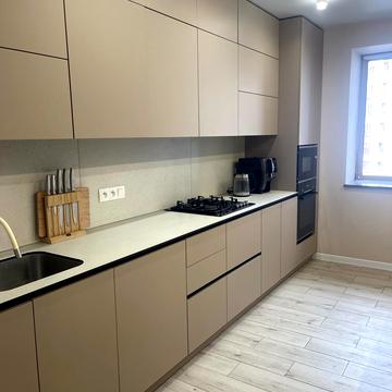 Європейська вул., 3