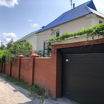 У продажу три будинки на одній ділянці в Обухівці. Ліс Річка 148000$