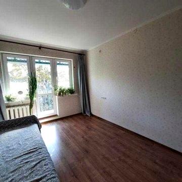 ПРОДАМ 1-кімнатну квартиру на Черемушках-ул. Героїв Крут