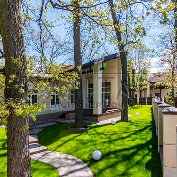 Юнкерова Миколи