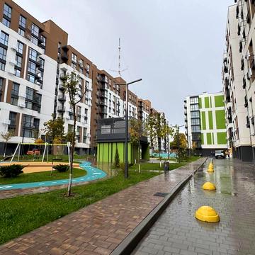 Праведників Світу вул., 21