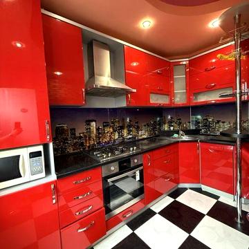 Аренда 3 ком. 10 мкрн. Левый берег