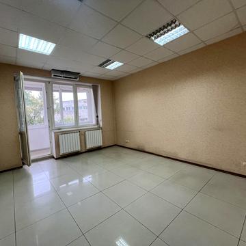 Оболонська набережна вул., 3