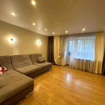 Продам 4-к квартиру 95м2 Победа-5 Хороший кирпичный дом