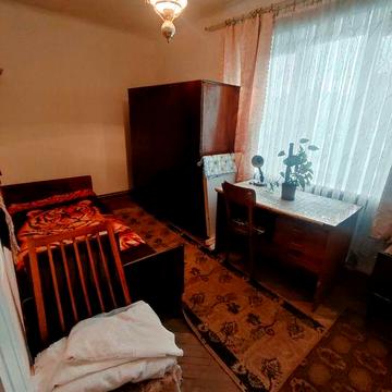 Продається 1 кімнатна квартира по вул. Бандери 10