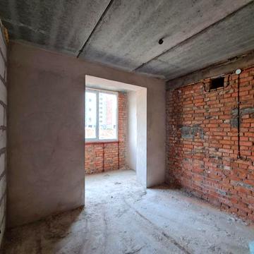 Озерна 3 кімнатна квартира