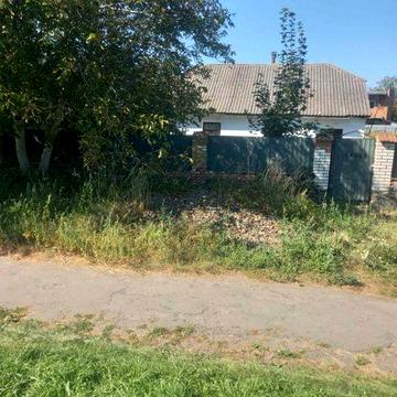 Продам будинок вул. Героїв Крут