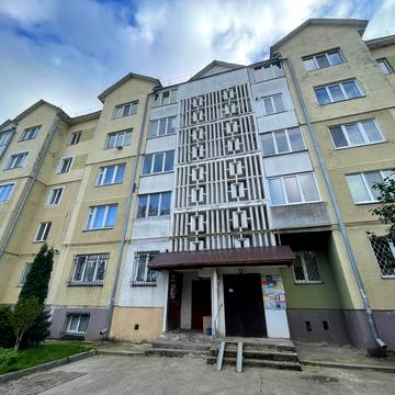 Буковинська вул., 18