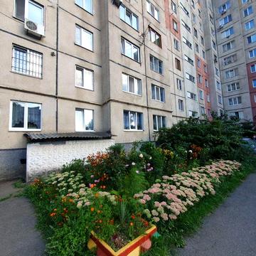 Здам в оренду  3 кімнатну квартиру.  Вул. Пирогова 3а.