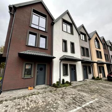 Райдужна вул.