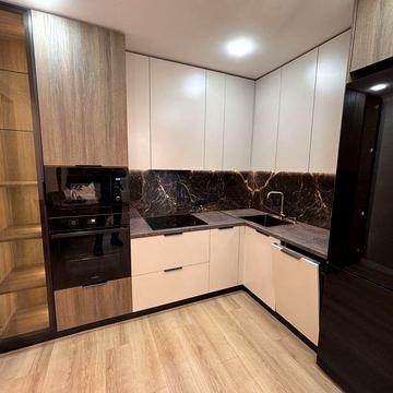 2 кімнатна квартира Паркова Алея