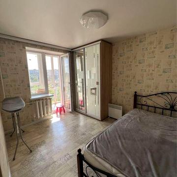 Продам шикарную  3х комнатную квартиру в районе пл освобождения