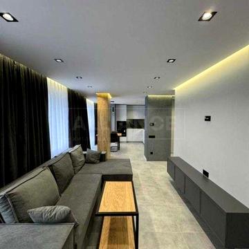 1 кімнатна квартира Дизайнерський ремонт! Центр