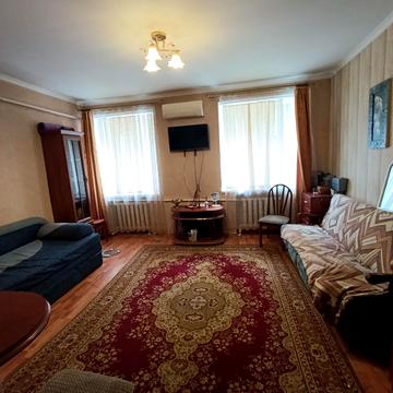 Новосельського вул., 26