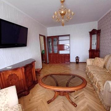 Довгострокова оренда 2к Квартира Степана Бандери (Льва Толстого) вулиця