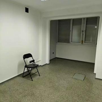 Велика однокімнатна квартира в районі Водного Інституту