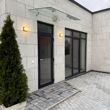 Нова 2 кімнатна квартира з кухнею-студією від ВЛАСНИКА