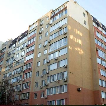 Незалежності вул., 23