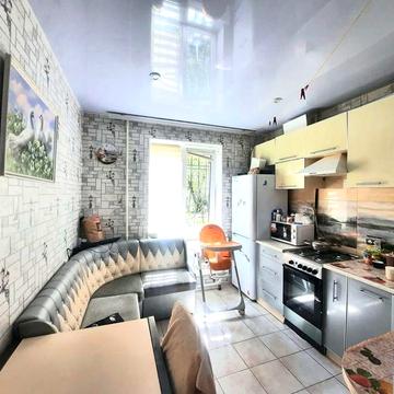 В продаже 2к.к-ра, центр города,низкий этаж, заходи и живи!