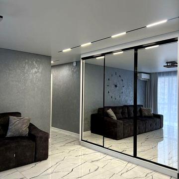 Продам трьохкімнатну квартиру