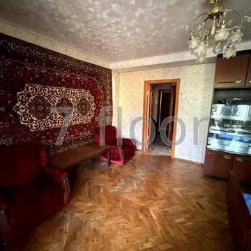 Продаж 1 кімнатної квартири по вул. В.Кучера Микільська Борщагівка