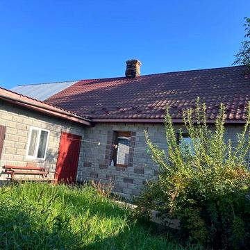 Продається частина будинку в м. Дубно