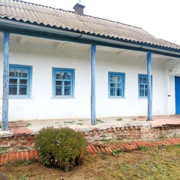 Мачухи будинок 15 соток газ вода електрика