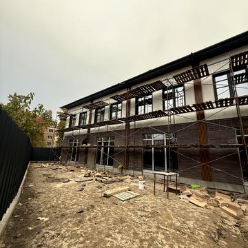 Академіка Ромоданова вул. (Льва Толстого), 44