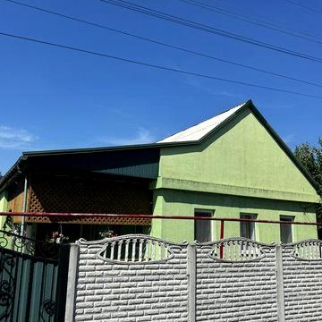 Продам будинок з ремонтом