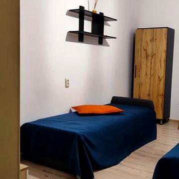 Можна заїхати -1к район мотеля