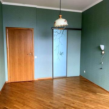 Без % Продаж, м. Печерська, вул. Є. Коновальца, 36-Б