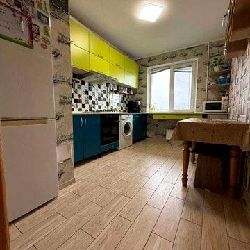 3 кімнатна квартира на вул. Мстиславська 42