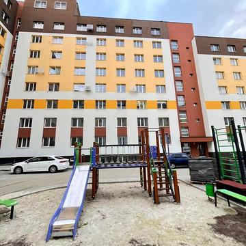 Героїв Крут вул., 4а